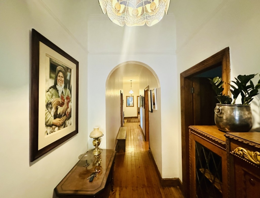 4 Bedroom Property for Sale in Stellenbosch Central Western Cape